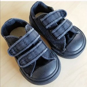 Baby converse